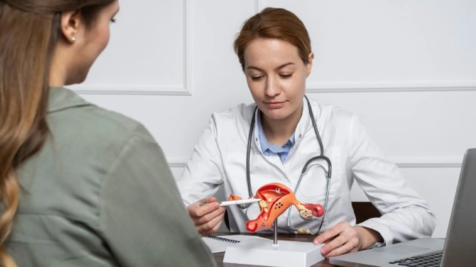 Ginecólogo especialista en fertilidad cerca de Macroplaza Monterrey