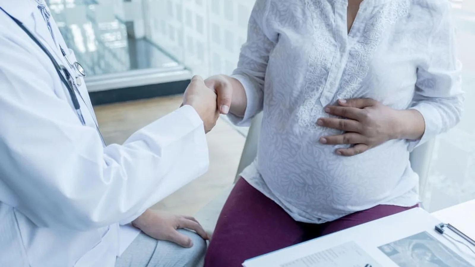 Ginecólogo especialista en fertilidad cerca de Pabellón M en Monterrey